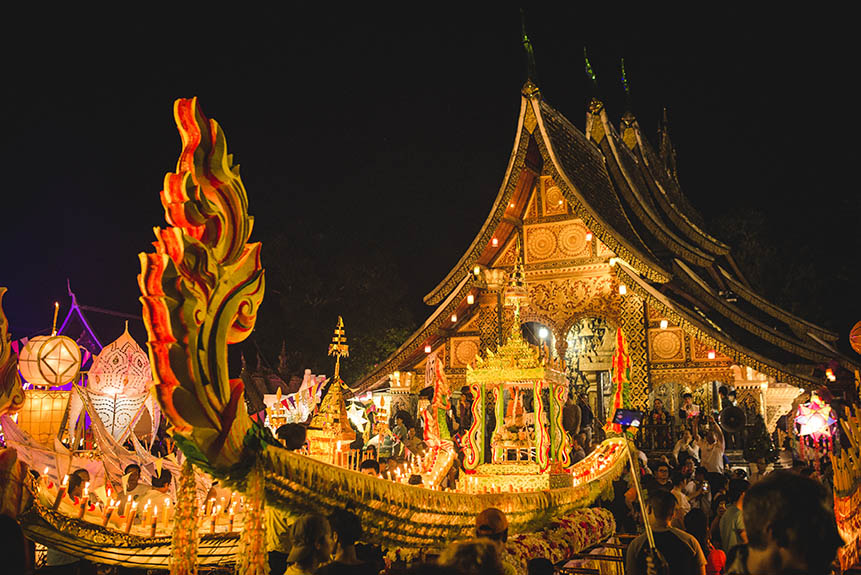 La Fête des Lumières Lai Heua Fai à Luang Prabang