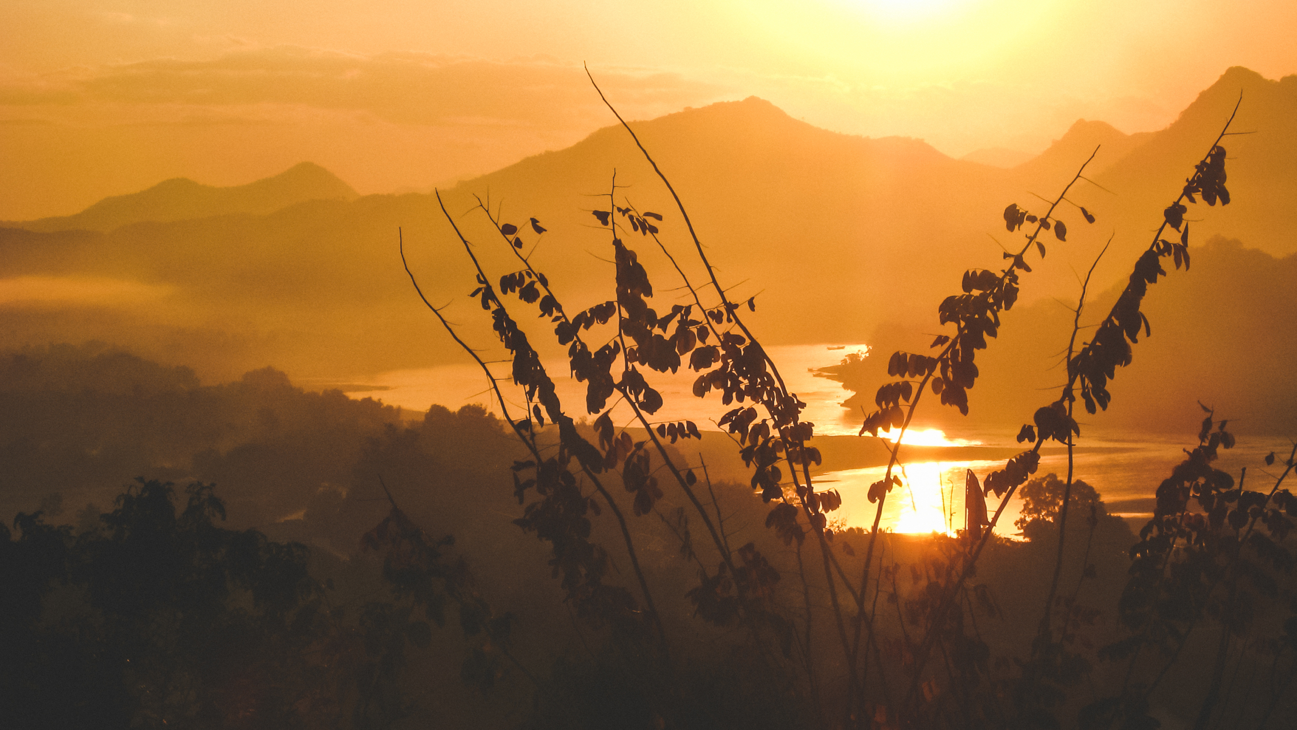 Sunset over the Mekong river facing Luang Prabang